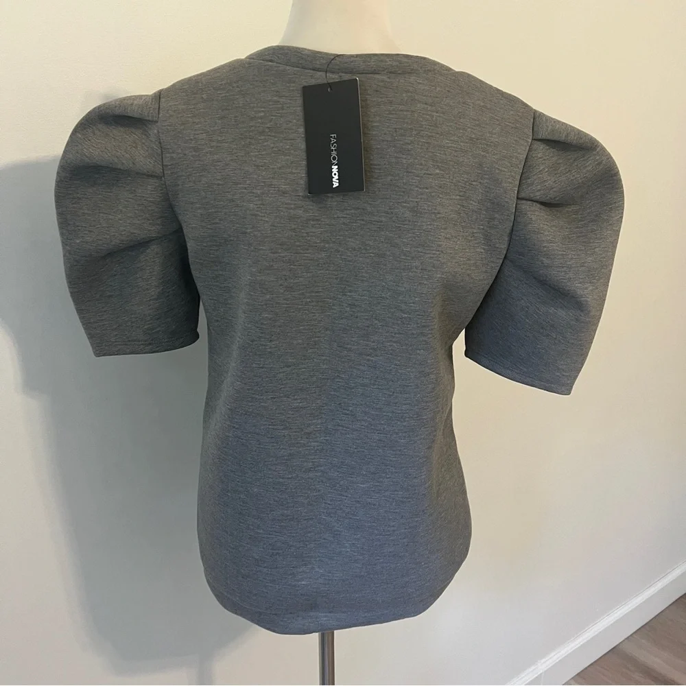 Fashion Nova “Boys Lie” Sequin Graphic Top Gray Sz Small NWT puff body sleeve - Picture 2 of 6
